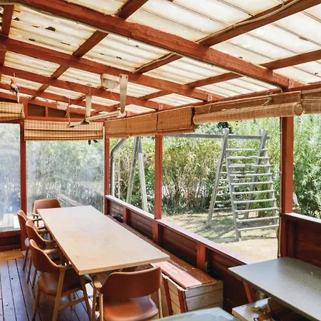 Three-bedroom Holiday In Farso